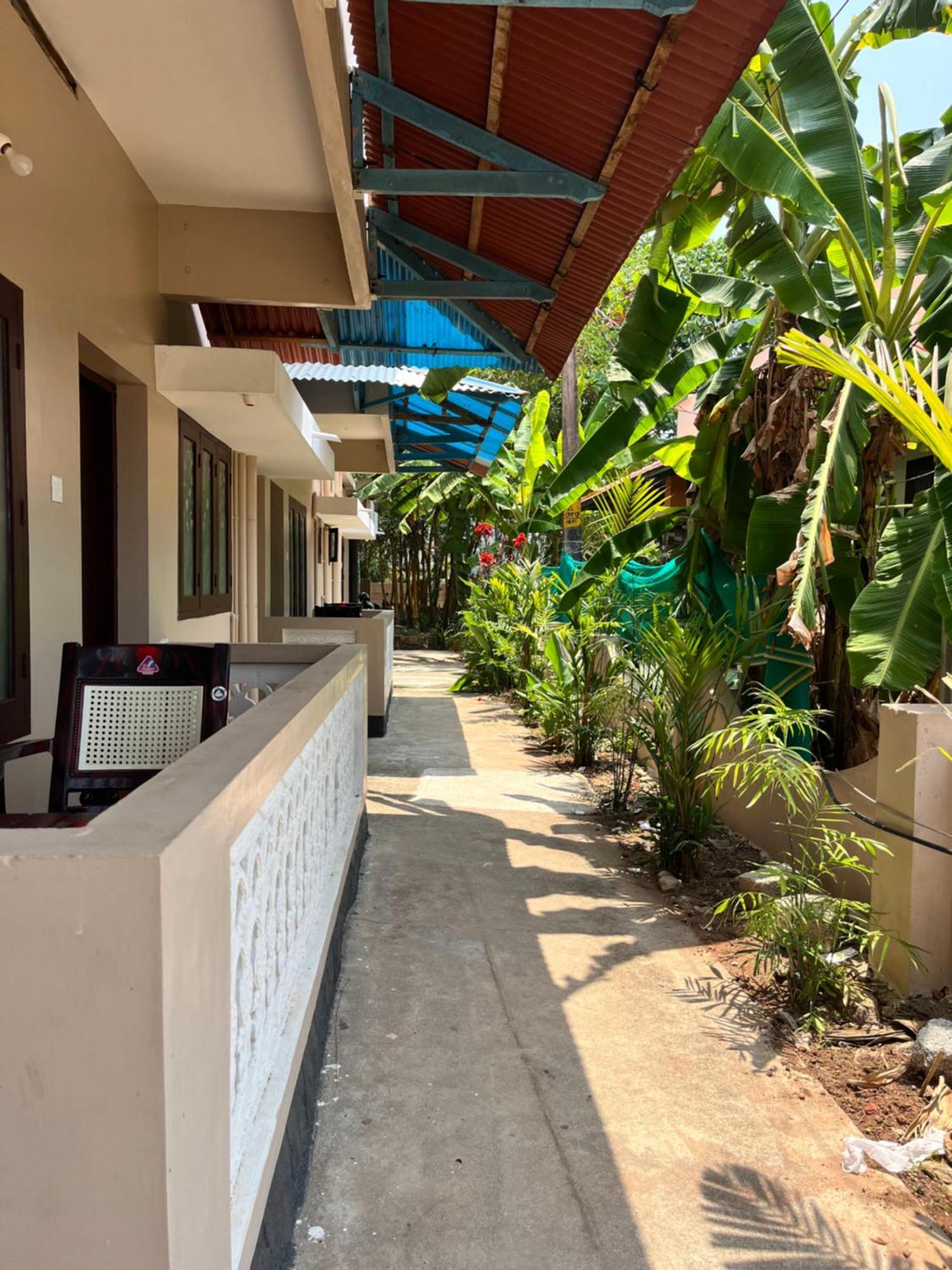Bava Beach Resort & Retreat Center Varkala Buitenkant foto