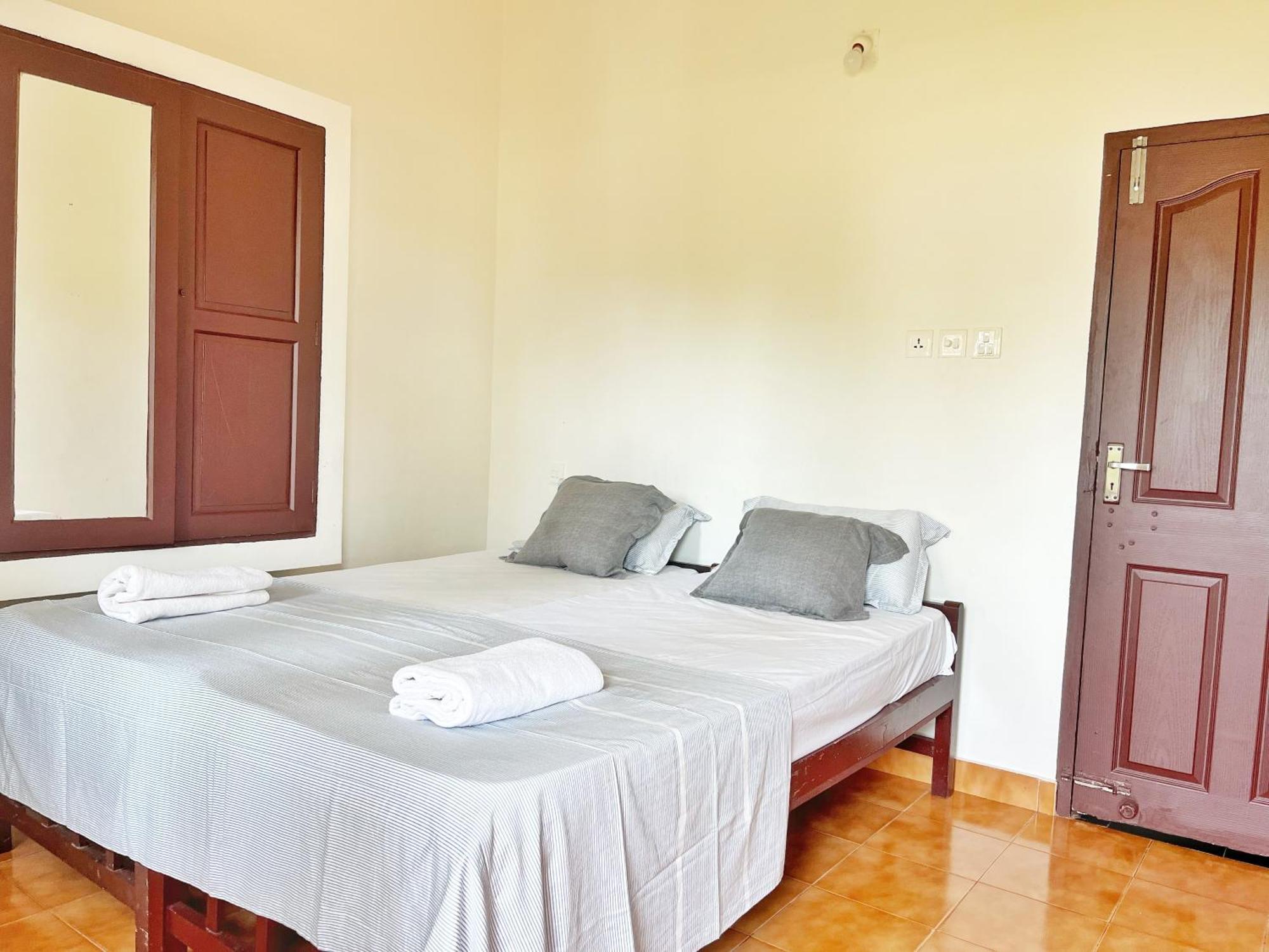 Bava Beach Resort & Retreat Center Varkala Buitenkant foto