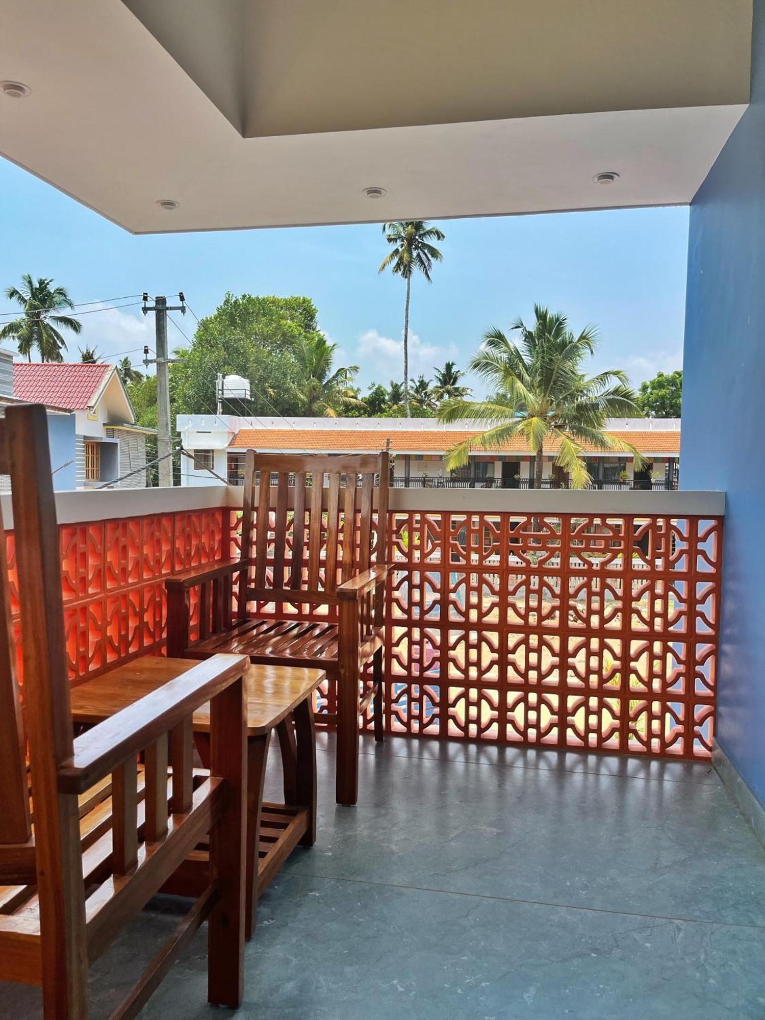 Bava Beach Resort & Retreat Center Varkala Buitenkant foto