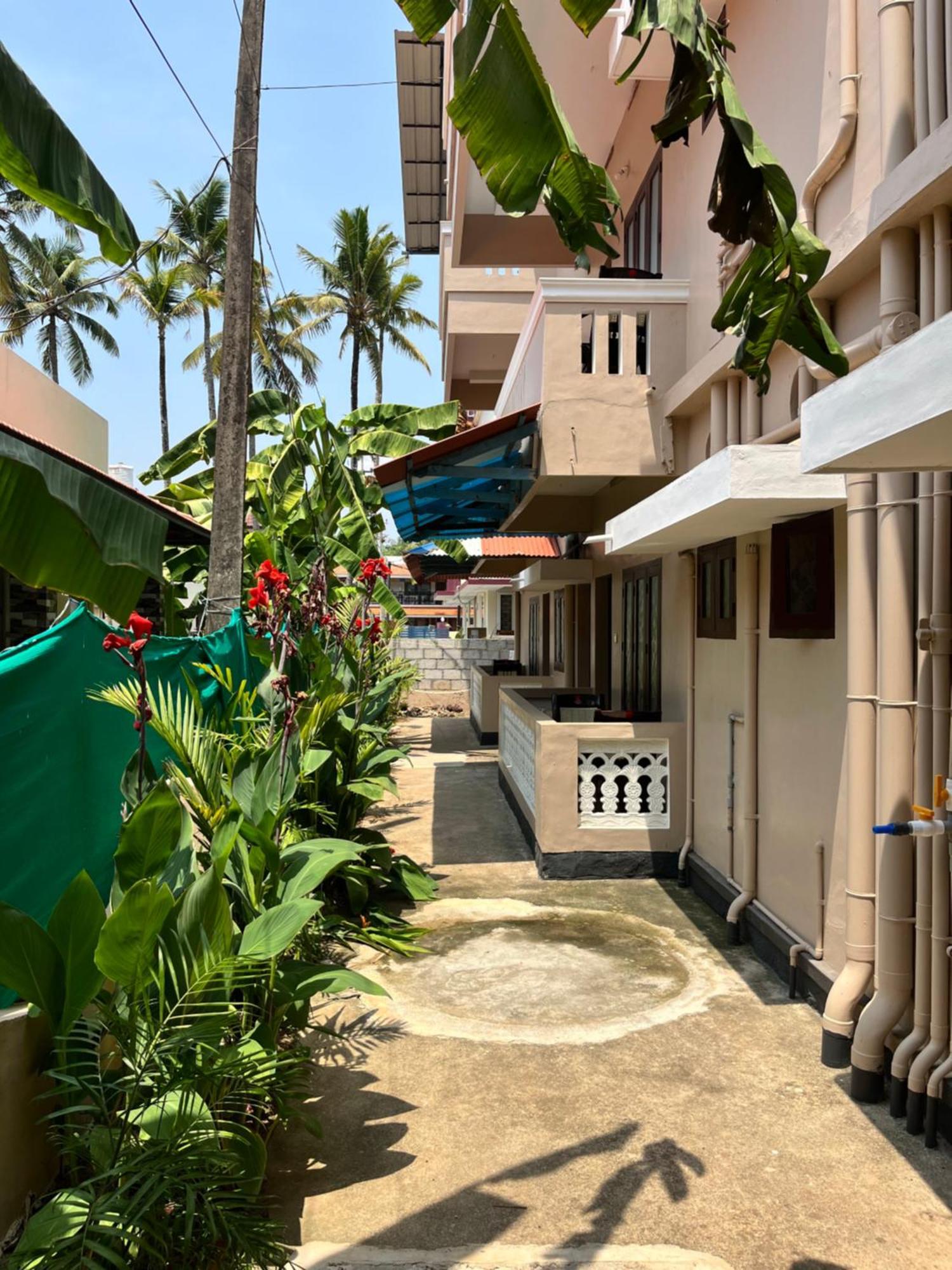 Bava Beach Resort & Retreat Center Varkala Buitenkant foto