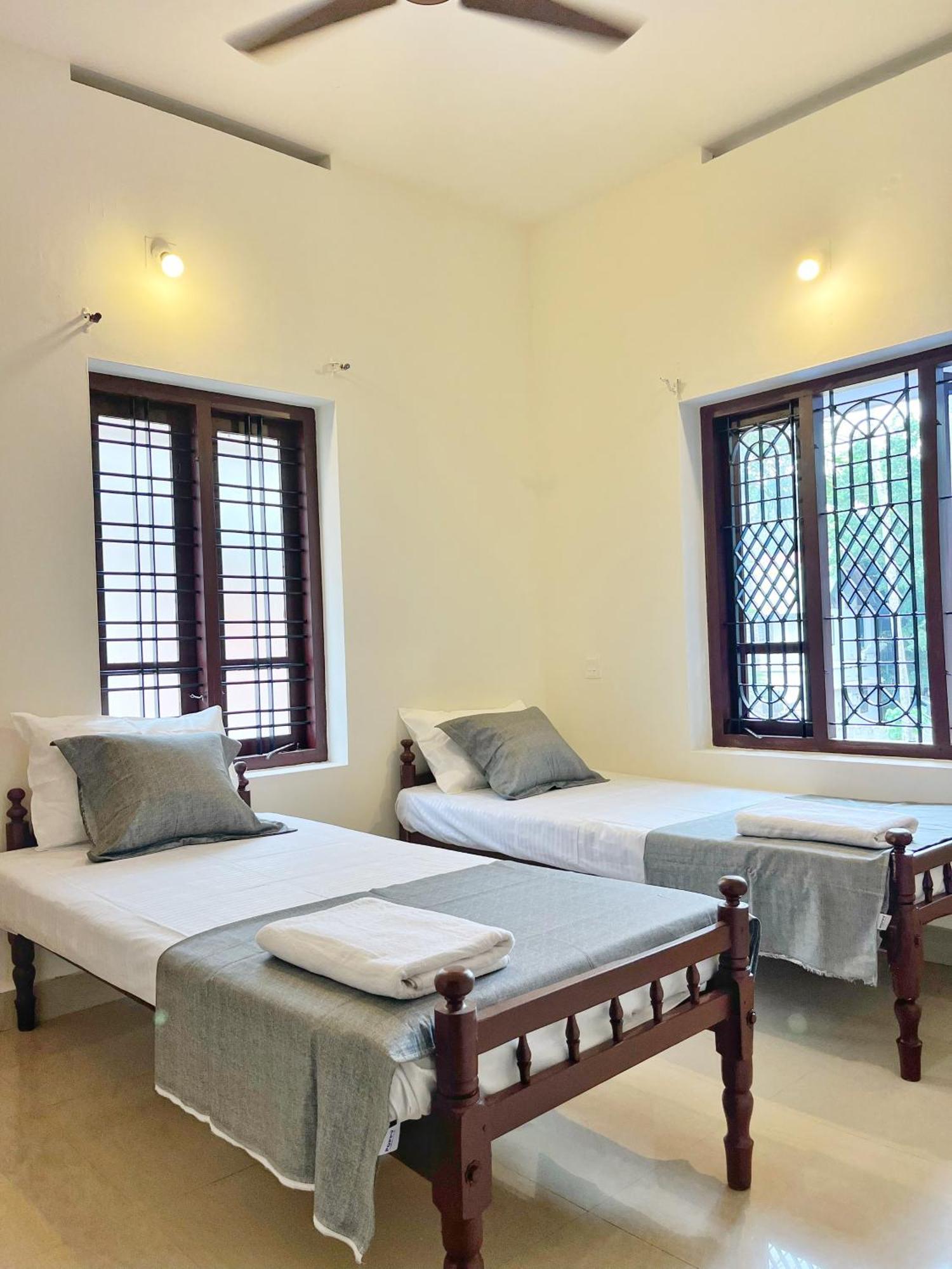 Bava Beach Resort & Retreat Center Varkala Buitenkant foto